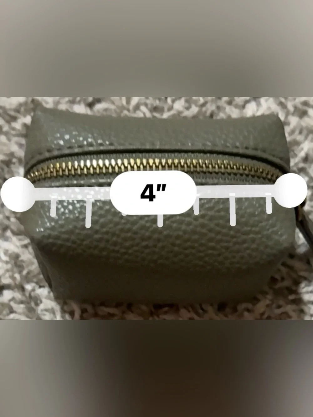 Steven Madden Mini Coin Pouch In Olive Green